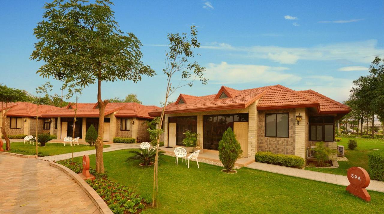 Shri Radha Brij Vasundhara Resort & Spa Govardhan Zewnętrze zdjęcie
